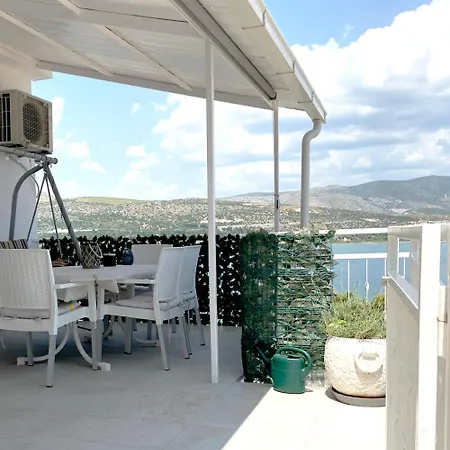 Apartment Levanda Trogir